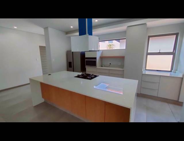 3 BEDROOM HOUSE FOR SALE IN BALLITO